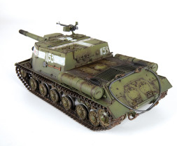 1:35 ISU-152