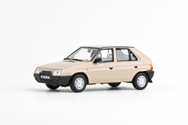 1:43 Skoda Favorit 136L (1988) – bézs