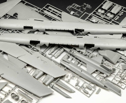 1:72 Boeing NB-52D Stratofortress & X-15 (Platinum Edition)