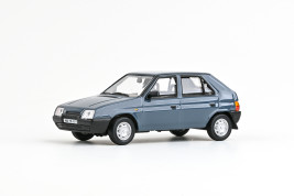 1:43 Škoda Favorit 136L (1988) – sötétszürke kék