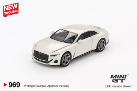 1:64 Bentley Batur Bonneville Pearl